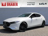 Mazda 3 2.0 e-SkyActiv-G M Hybrid 150 Homura | Stoelverwarming | Camera | Dodehoek detectie | HUD | 18' LM | LED | Cruise adapt. |