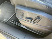 Audi Q5 40TFSIe 220KW/299PK Quatro S-edition Panoramadak · 360° Camera + parkeersensoren · Apple/Android Car Play · Fabrieksgarantie t/m 22-09-2029 of 100.000Km