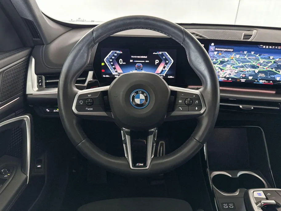 BMW iX1 xDrive30 Launch Edition 67 kWh
