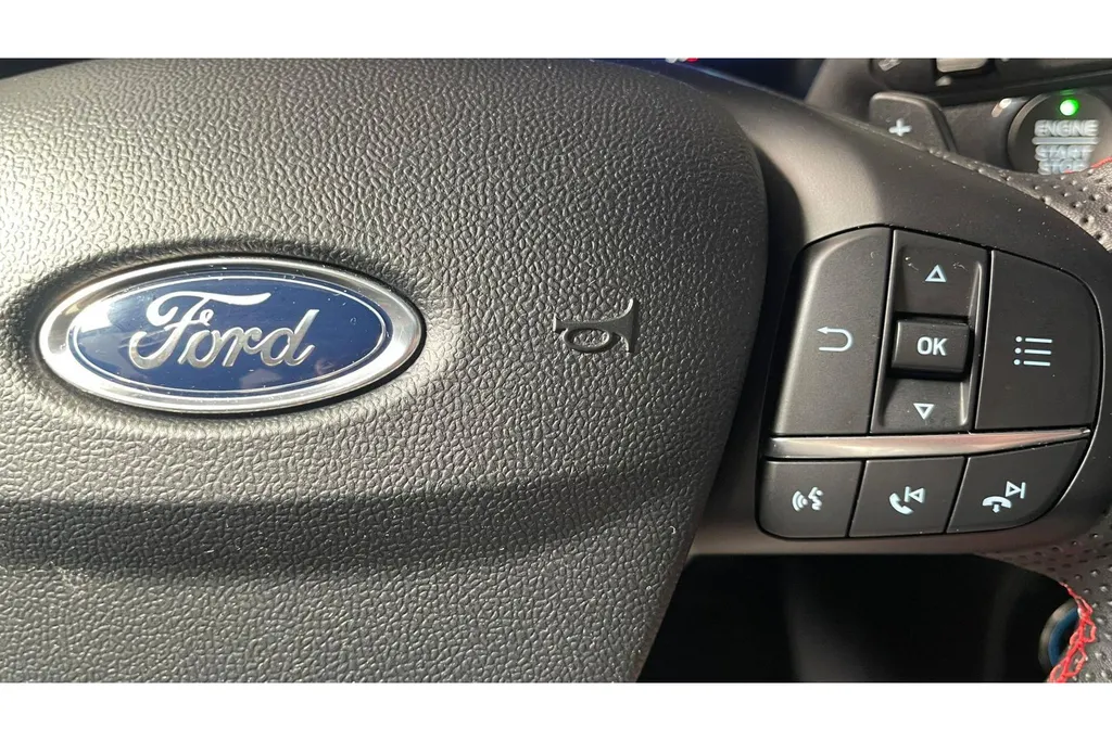 Ford Puma 1.0 EcoBoost Hybrid ST-Line , 125pk | AUTOMAAT | Achteruitrijcamera | Winter-pack, Apple Carplay / Android Auto | Comfort Pack | Cruise Control| DAB radio | Grootlicht Assistent | Full LED | Full Map navigatie |