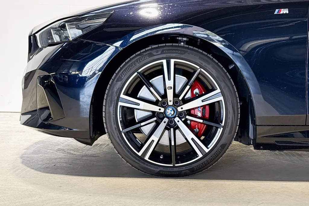 BMW i5 Sedan eDrive40 M Sportpakket Pro Comfort