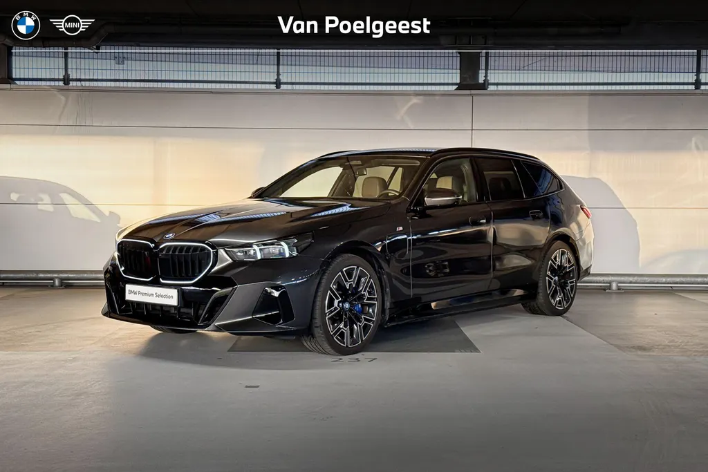 BMW 5 Serie Touring 550e xDrive