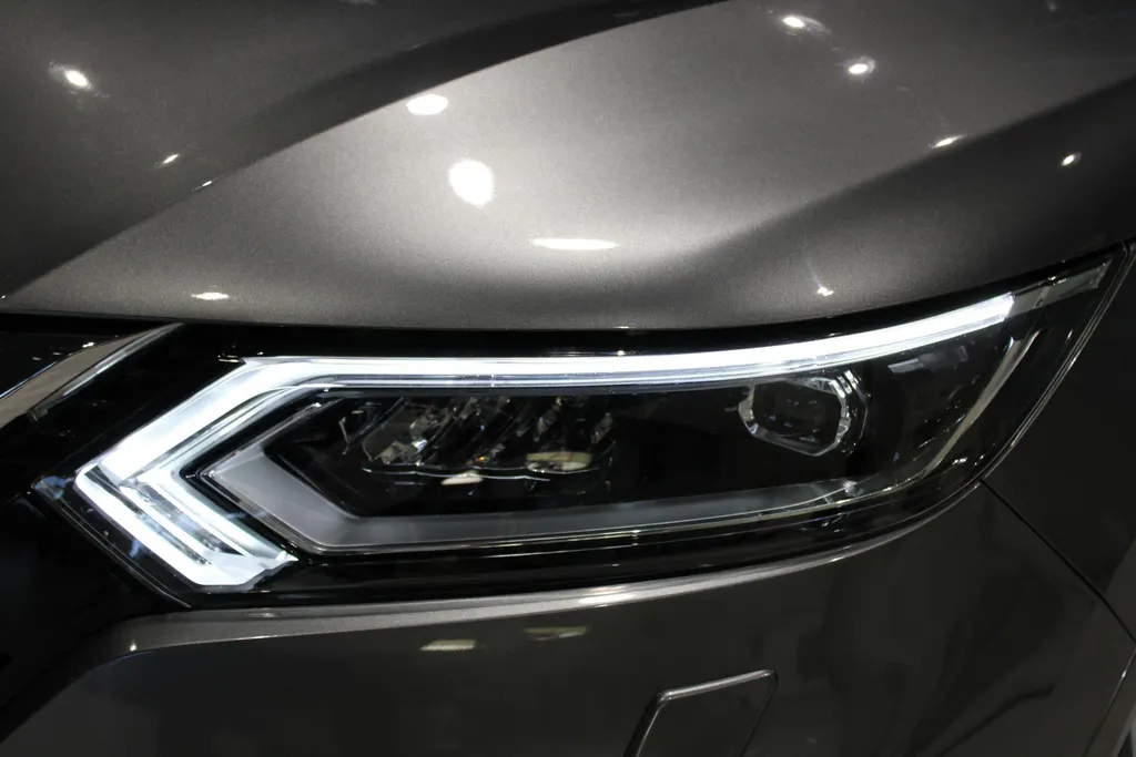 Nissan QASHQAI 1.3 DIG-T Tekna + | Bi-led verlichting | Afneembare trekhaak | Nappa lederen bekleding | Stoel geheugen | 360grd camera | Automaat | 1500kg trekgewicht | Pro-pilot |  Bose audio |