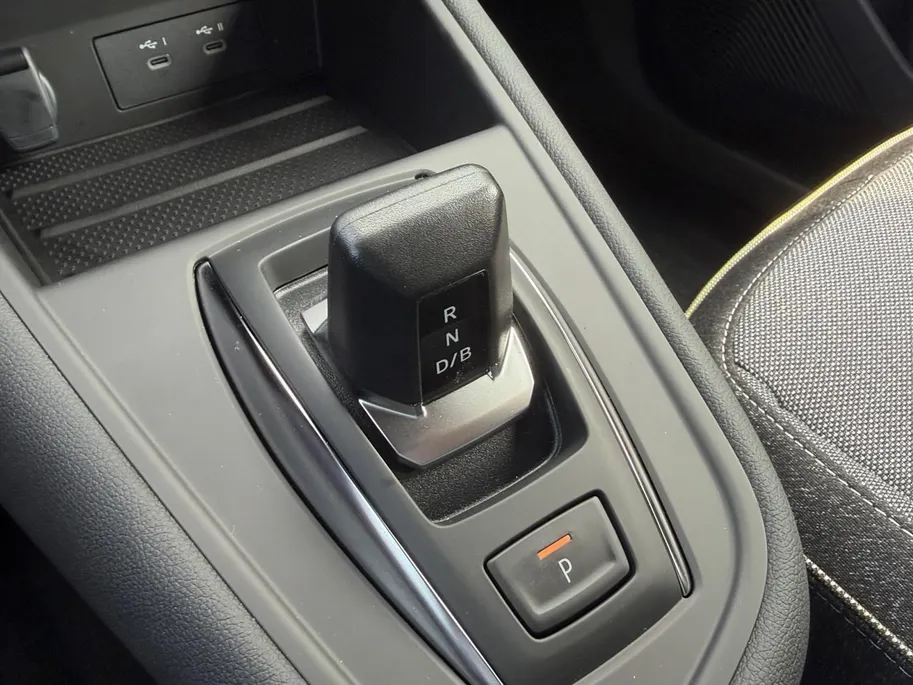 Renault Symbioz 1.8 E-Tech full hybrid 160 techno | Nu leverbaar met €2.500,- EXTRA Zeeuw & Zeeuw voorraadkorting en 5 jaar GRATIS garantie tot 160.000km! | Financier tegen 2,9% rente