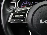 Kia Ceed Sportswagon 1.5 T-GDi MHEV DynamicPlusLine | Stoel- & stuurverwarming | Camera | LED | Navi | Elek. achterklep |