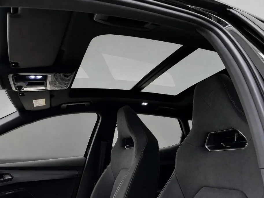 CUPRA Formentor 1.5 TSI e-Hybrid VZ Performance 272 PK l Panoramadak l 19' Sandstorm Copper l Levering Oktober