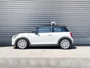 MINI Cooper 3-deurs 1.5 Cooper Chili