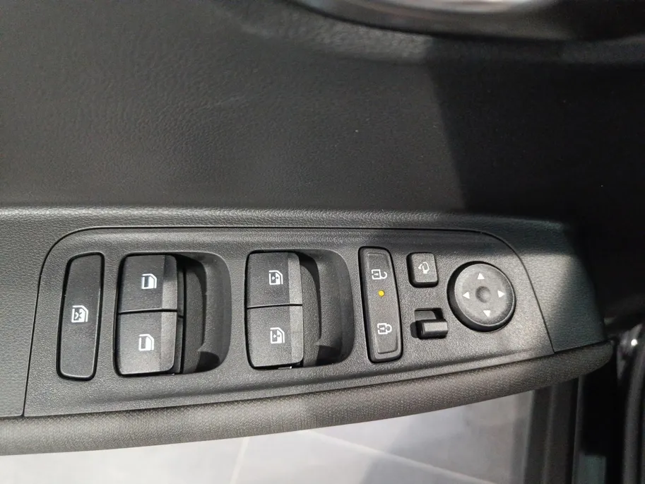 Hyundai Inster Evolve 49 kWh €2000,- KORTING | DIVERSE KLEUREN LEVERBAAR | OP=OP |