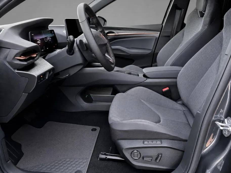 CUPRA Raval Performance First Edition 56 kWh 211 PK l Sennheiser Audio l Black Pakket l 360 graden camera l Levering November