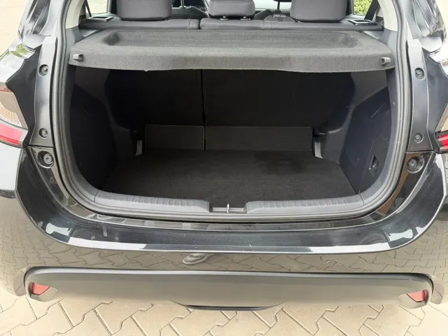 Toyota Yaris 1.5 Hyb. Dynamic Limited | Parkeersensoren V+A | All Seasons