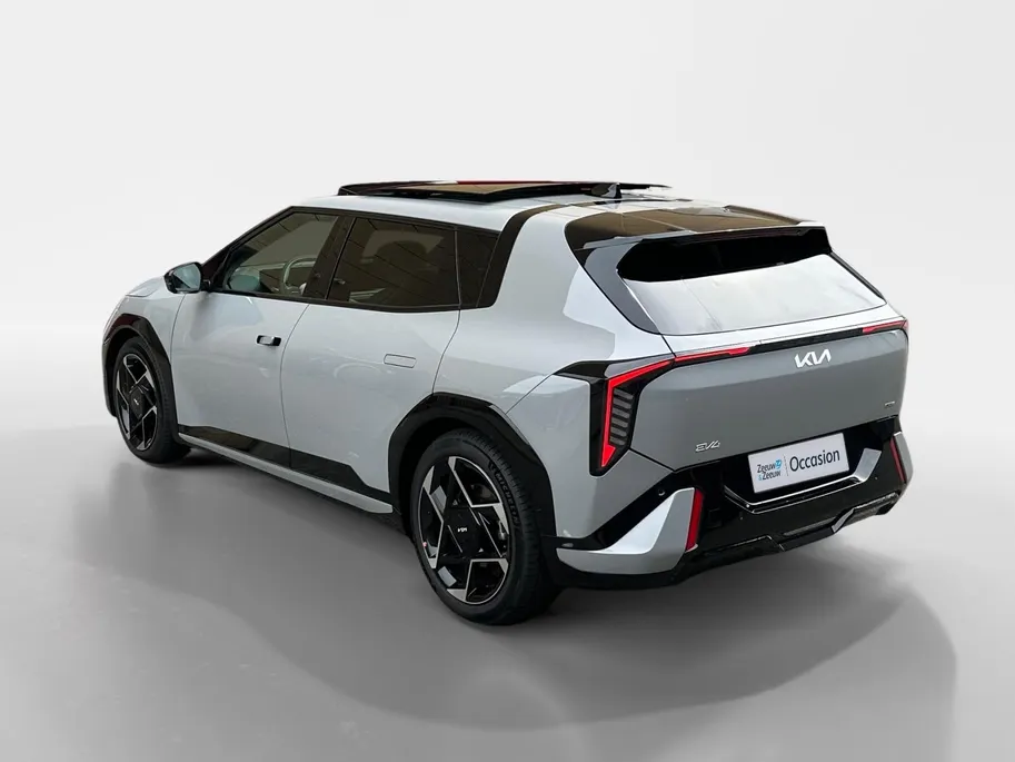 Kia EV4 GT-Line 81.4 kWh | Panorama schuif/kanteldak | LED-Matrix | Harman Kardon | wireless carplay | Fabrieksgarantie | NAP