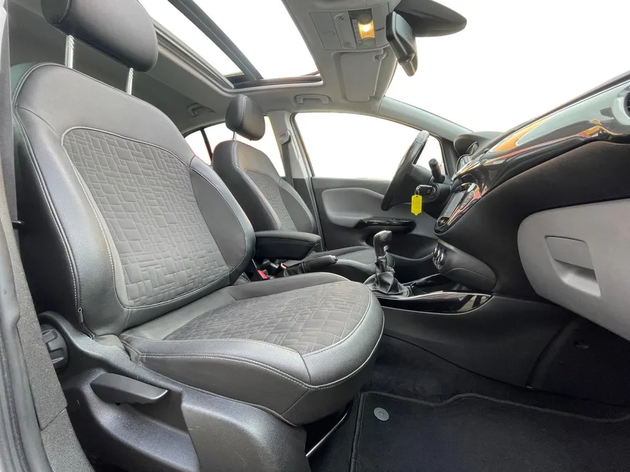 Opel Corsa 1.0 Turbo Cosmo | OPC-Line| Schuif-kanteldak| Dode hoek sensor| Stoel/Stuurverwarming| Climate control|