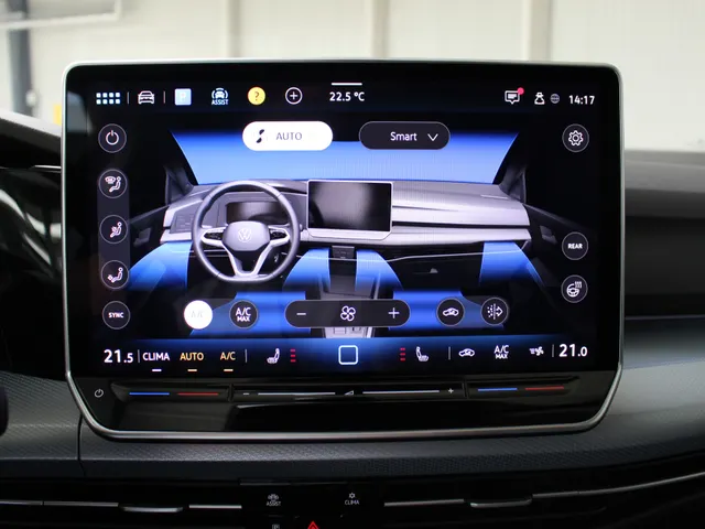 Volkswagen Golf 1.5 eTSI DSG Energy Edition Panoramadak | Navigatie | Harman Kardon Audio |  Fabrieksgarantie