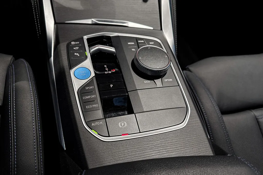 BMW i4 M60 84 kWh