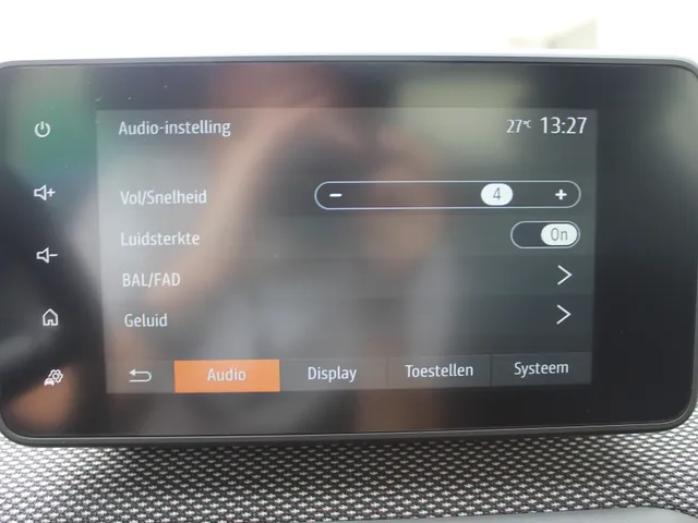 Dacia Sandero Stepway 1.0 TCe 100 ECO-G Up&Go | climate control | trekhaak | lichtmetalen velgen