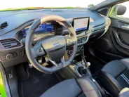 Ford Puma 1.5 EcoBoost ST-X | Dealer onderhouden | 200 pk | Pano dak | Launch control | Parkeersensoren voor en achter | Achteruitrijcamera | Winter pack | BLIS | 19' lichtmetalen velgen | Apple carplay & Android auto | Cruise control | Privacy glas | Bovag garanti