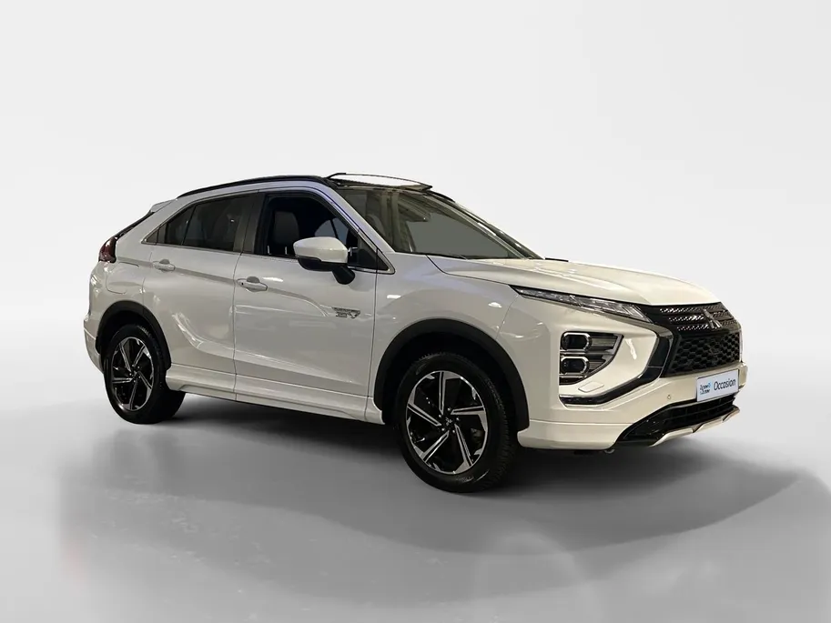 Mitsubishi Eclipse Cross 2.4 PHEV Prestige | All-Seasonbanden | Trekhaak + 13-Polige Stekker | Glazen schuif-/kanteldak |  Stoel- en stuurverwarming | Elektrisch verstelbare Voorstoelen   | Apple Carplay / Android Auto | Parkeersensoren Voor + Achter | Camera Achter | Cruise Cont