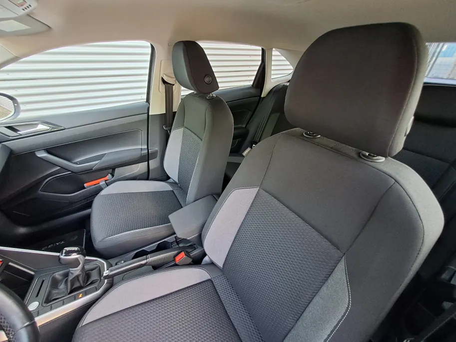 Volkswagen Taigo 1.0 TSI Life | Automaat | Apple Carplay/Android Auto | Navi  | Cruise control adaptief | Camera | Voorstoelen verwarmd