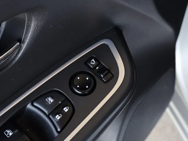 Nissan Micra 1.0 IG-T N-Design | BOSE | Navigatie