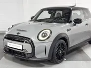 MINI Cooper 3-deurs Electric MINI Yours