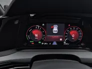 Volkswagen Golf 1.4 eHybrid 245pk DSG GTE · Panoramadak · Camera · Head-Up Display · Inklap. Trekhaak · Apple/Android Car Play · Parkeerassistent · Garantie t/m 19-12-2026 of 100.000km
