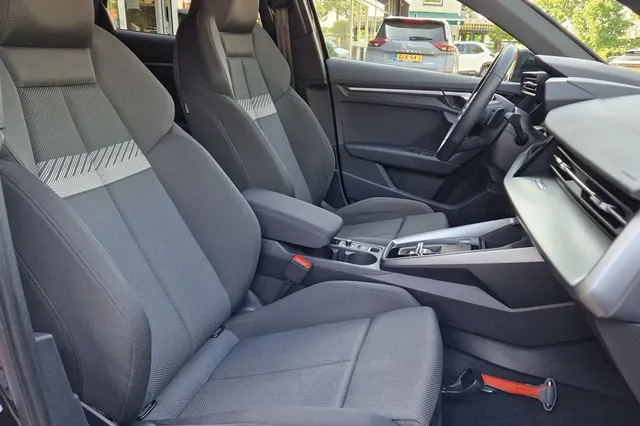 Audi A3 Sportback 30 TFSI 110pk MHEV S-tronic Advanced Edition - Virtual cockpit