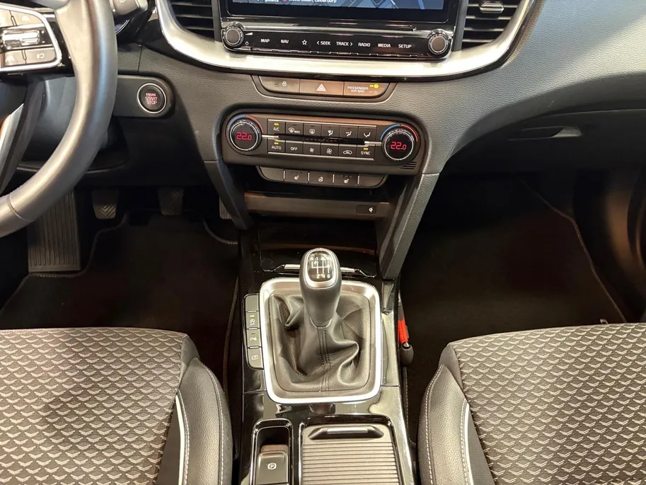 Kia Ceed 1.0 T-GDi DynamicPlusLine | Stoel/Stuurverwarming | Half Leder | Keyless Entry | Navigatie | Apple/Android Carplay |