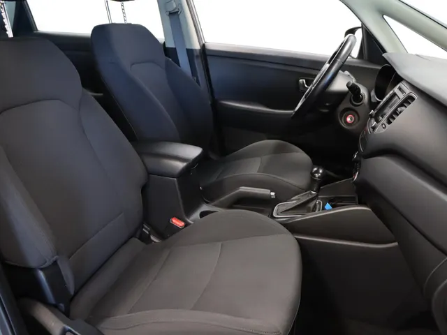 Kia Carens 2.0 GDi BusinessLine Automaat Trekhaak