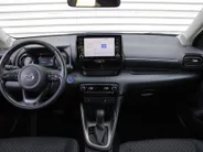 Mazda 2 Hybrid 1.5 Agile | Comfort pakket | CarPlay | Camera | Stuur-/stoelverwarming | Cruise adapt. | 15' LM |