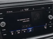 Volkswagen T-Roc 1.5TSI/150PK DSG Sport · Trekhaak · Apple/Android Car Play · Stoel- & stuurverwarming · Camera