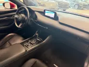 Mazda 3 2.0 SKYACTIVE X | 180 PK | COMFORT MET BOSE | LEDER | DEALERONDERHOUDEN | NL-AUTO |