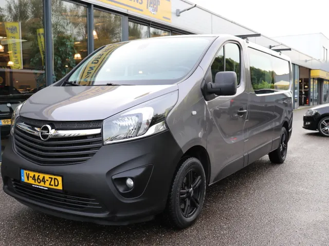 Opel Vivaro 1.6 CDTI L2H1 DC Business+ EcoFlex EX. BTW 1e eigenaar Lease v.a. 395,- p/m