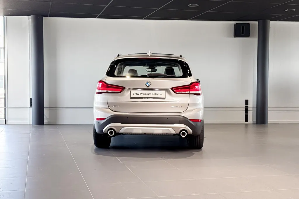 BMW X1 sDrive20i Business Edition Plus