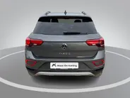Volkswagen T-Roc 1.0 TSI 81KW/110PK Life Navigatie · Apple/Android Car Play · Camera + Parkeersensoren ·