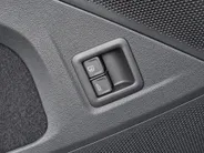 Volkswagen Tiguan Limited Edition 1.5 eHybrid 204 PK 6 versn. DSG · Design Pakket Dark · Trekhaak inklapbaar, met elektrische ontgrendeling, incl. aanhangermanoeuvreerhulp Trailer Assist ·