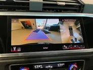 Audi Q3 45 TFSIe S edition · Panoramadak · 360°Camera + Parkeersensoren · Apple/Android Car Play · SONOS · Stoelverwarming · Drive select