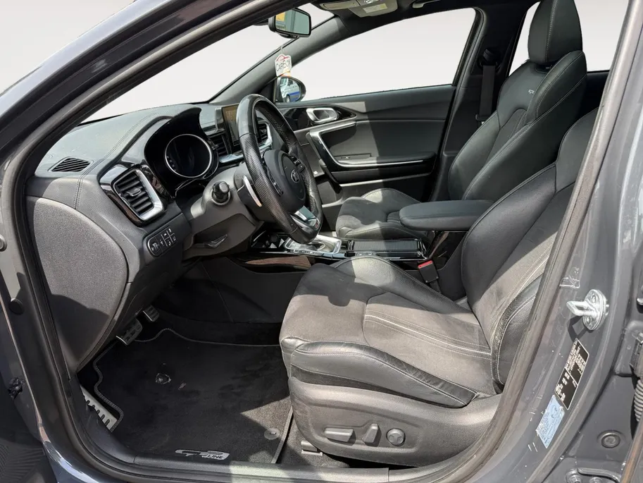 Kia ProCeed 1.4 T-GDI GT-PlusLine TREKHAAK | PANORAMADAK | JBL | MEEST LUXE UITVOERING | 12 MAANDEN BOVAG GARANTIE