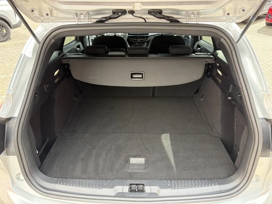 Ford Focus Wagon 1.0 EcoBoost Hybrid ST Line Winterpakket!
