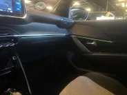 Peugeot e-208 EV GT 350 50 kWh | SOH 91% | CAMERA | LED | SPORTSTOELEN | SFEER VERLICHTING |