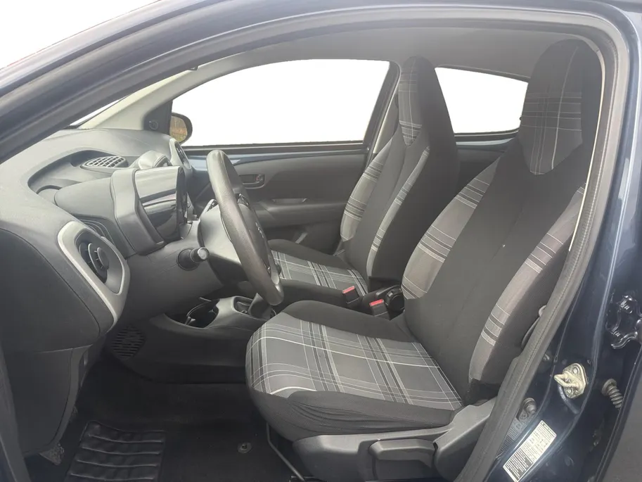 Peugeot 108 1.0 e-VTi Envy | Airco | Elektrische Ramen | Bluetooth | Stuurbediening | Centrale Deurvergrendeling | 12 Maanden Bovag Garantie