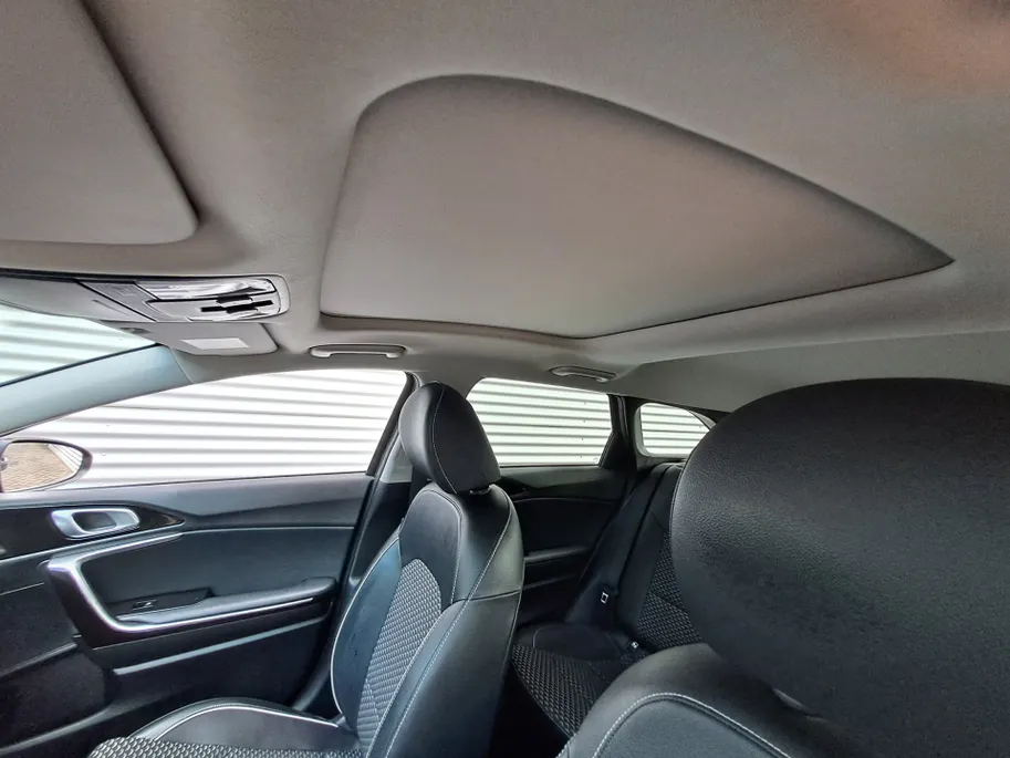 Kia Ceed Sportswagon 1.0 T-GDi ExecutiveLine | Navigatiesysteem full map | Camera | Apple Carplay/Android Auto | Stoel en Stuur verwarming | ECC | Elektrisch glazen schuif-/kanteldak