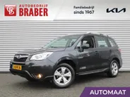 Subaru Forester 2.0 Luxury Plus | Trekhaak | Camera | Stoelverwarming | Schuifdak | 17' LM | Clima | Xenon | Parkeersensor v+a | All seasons |