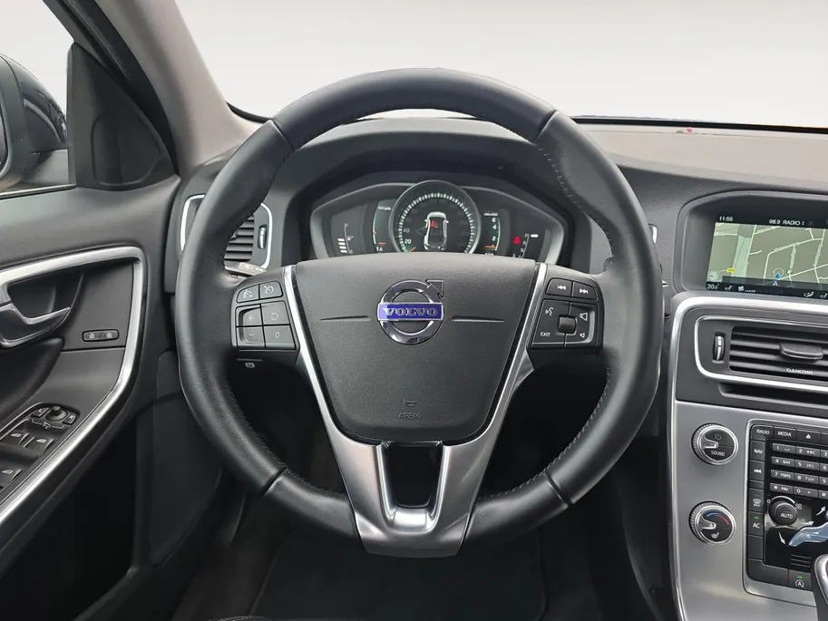 Volvo S60 1.5 T2 Kinetic | Automaat | Stoelverwarming | Navigatie | Climate Control | Goed onderhouden! | 12 maanden garantie! |