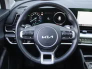 Kia Sportage 1.6 T-GDi Hybrid DynamicPlusLine | Stuur-/stoelverwarming | Elek. stoelverstelling + achterklep | Schuifdak | 18' LM | Matrix LED | Cruise adapt. | Camera |