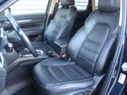 Mazda CX-5 2.0 SkyActiv-G 165 Skylease Luxury | Trekhaak | 360 Camera | Leer | Stuur-/stoelverwarming | HUD | Bose | Elek. stoelverstelling | 19' LM | All seasons |