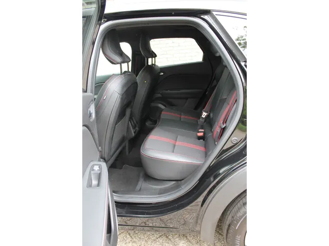 Renault Captur 1.3 TCe 140 EDC ( automaat ) R.S. Line | automaat | navigatie | grootscherm