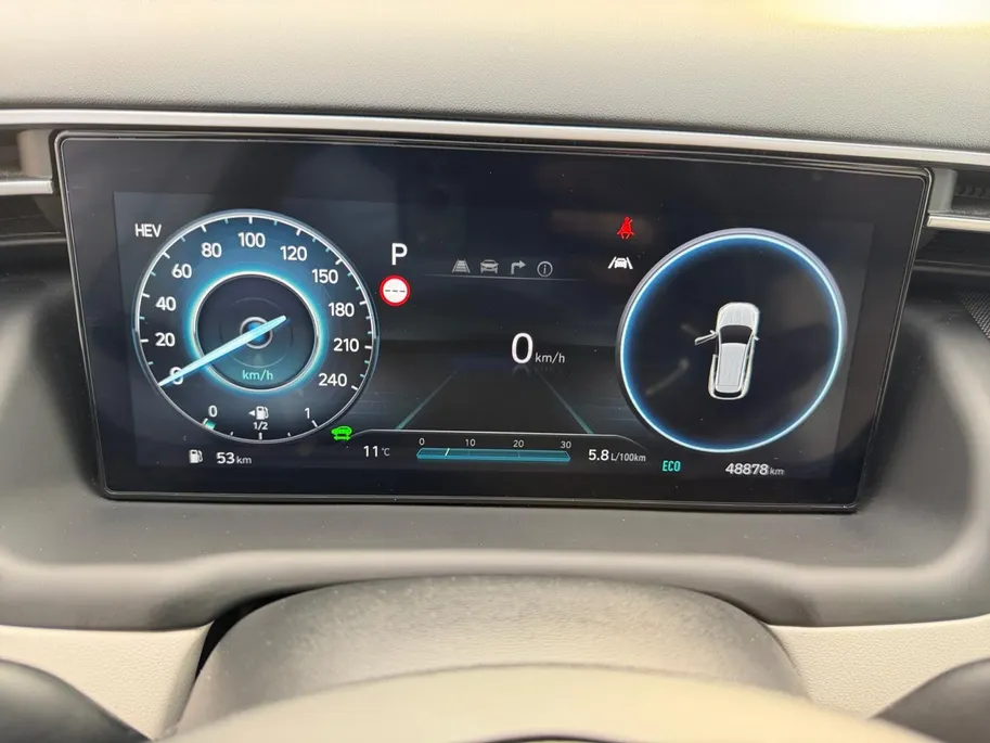 Hyundai Tucson 1.6 T-GDI PHEV Premium Sky 4WD | Zeer compleet | Open dak | Unieke bekleding | Trekhaak | 360 graden camera | Stoel koeling & verwarming |