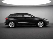 Audi A3 Sportback 40 TFSIe 204pk S Edition · Camera · Apple/Android Car Play · Parkeerassistent · ACC · Optiekpakket Zwart · Stoelverwarming · Garantie t/m 08-07-2029 of 100.000km