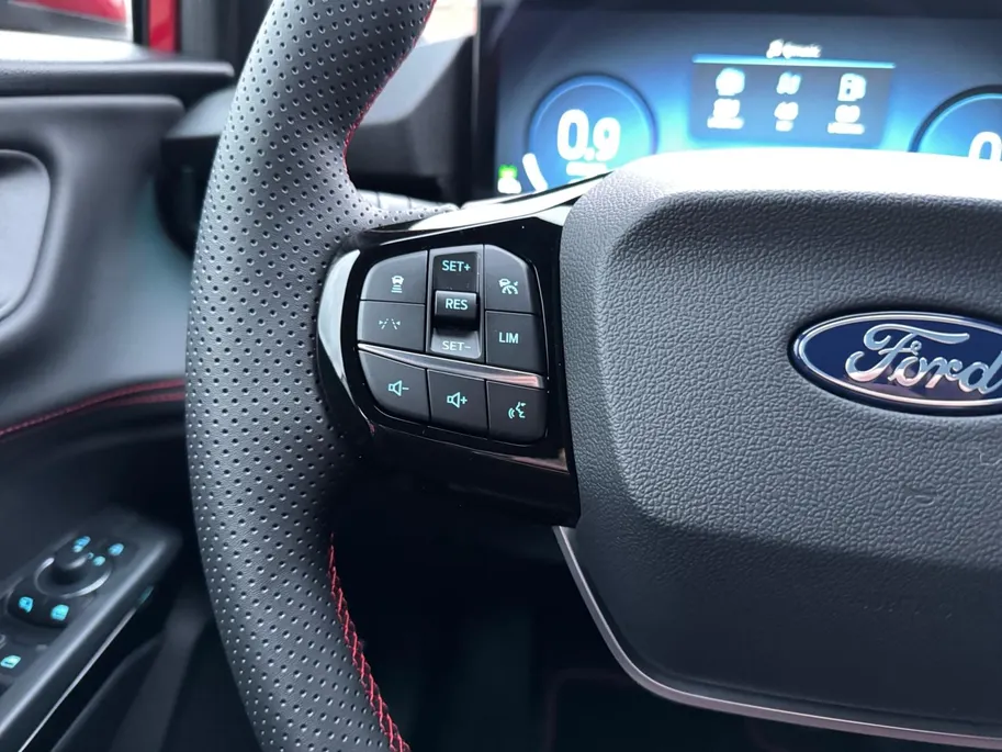 Ford Puma 1.0 EcoBoost Hybrid ST-Line X | !gratis automaat! | Driver Assistancepack | Winterpack | 18' Lichtmetaal | Led verlichting | 360Camera | Adaptive Cruisecontrol | Dodehoekdetectie | Apple Carplay&Android Auto | Nieuw te bestellen! |