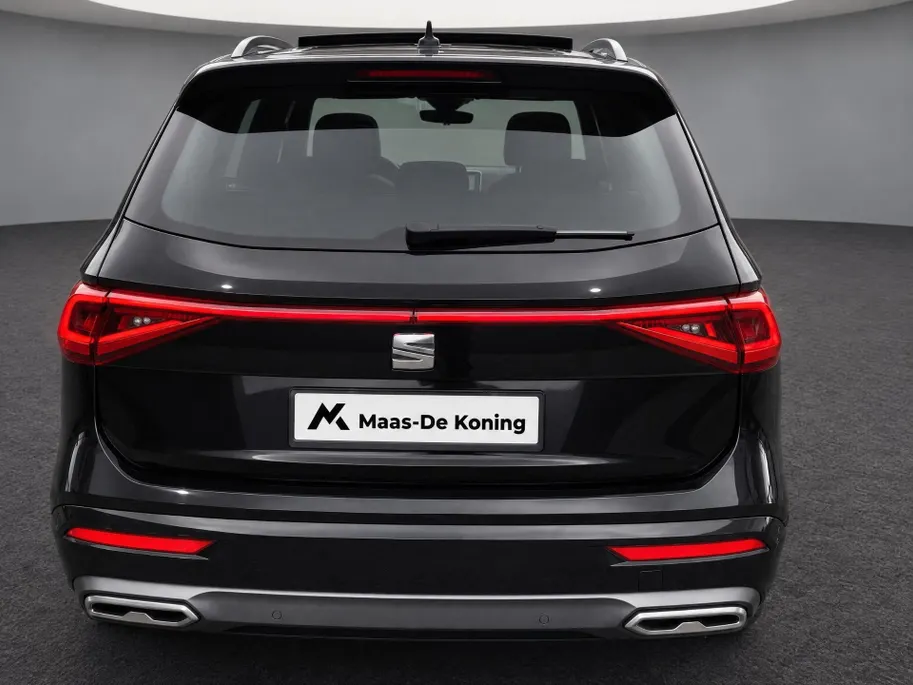 SEAT Tarraco 1.4TSIe-Hybrid 180kW/245PK PHEV FR · Panoramadak · Leder · Trekhaak · Apple/Android Car Play ·